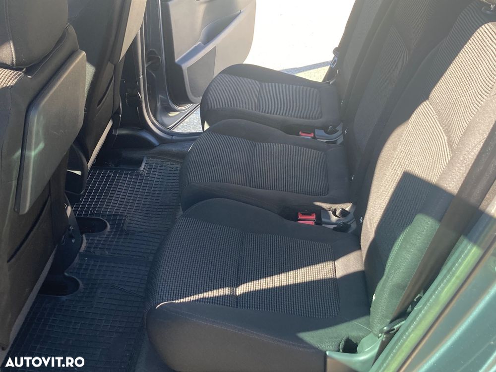 Peugeot 5008 HDI FAP 150 Family - 9