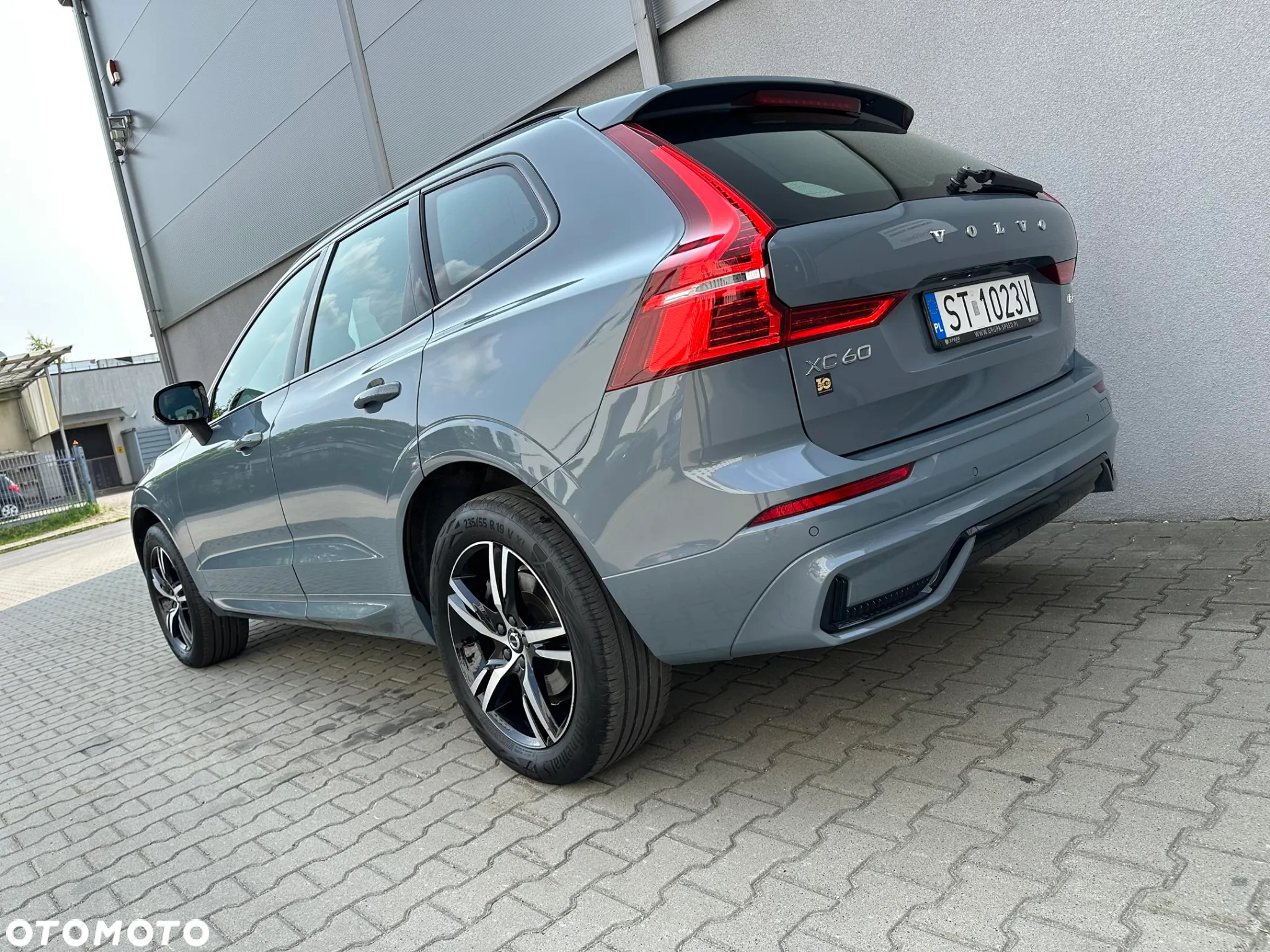 Volvo XC 60 B4 D AWD Plus Dark - 7