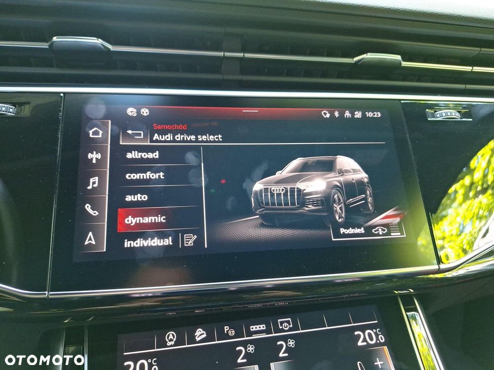 Audi Q7 - 30