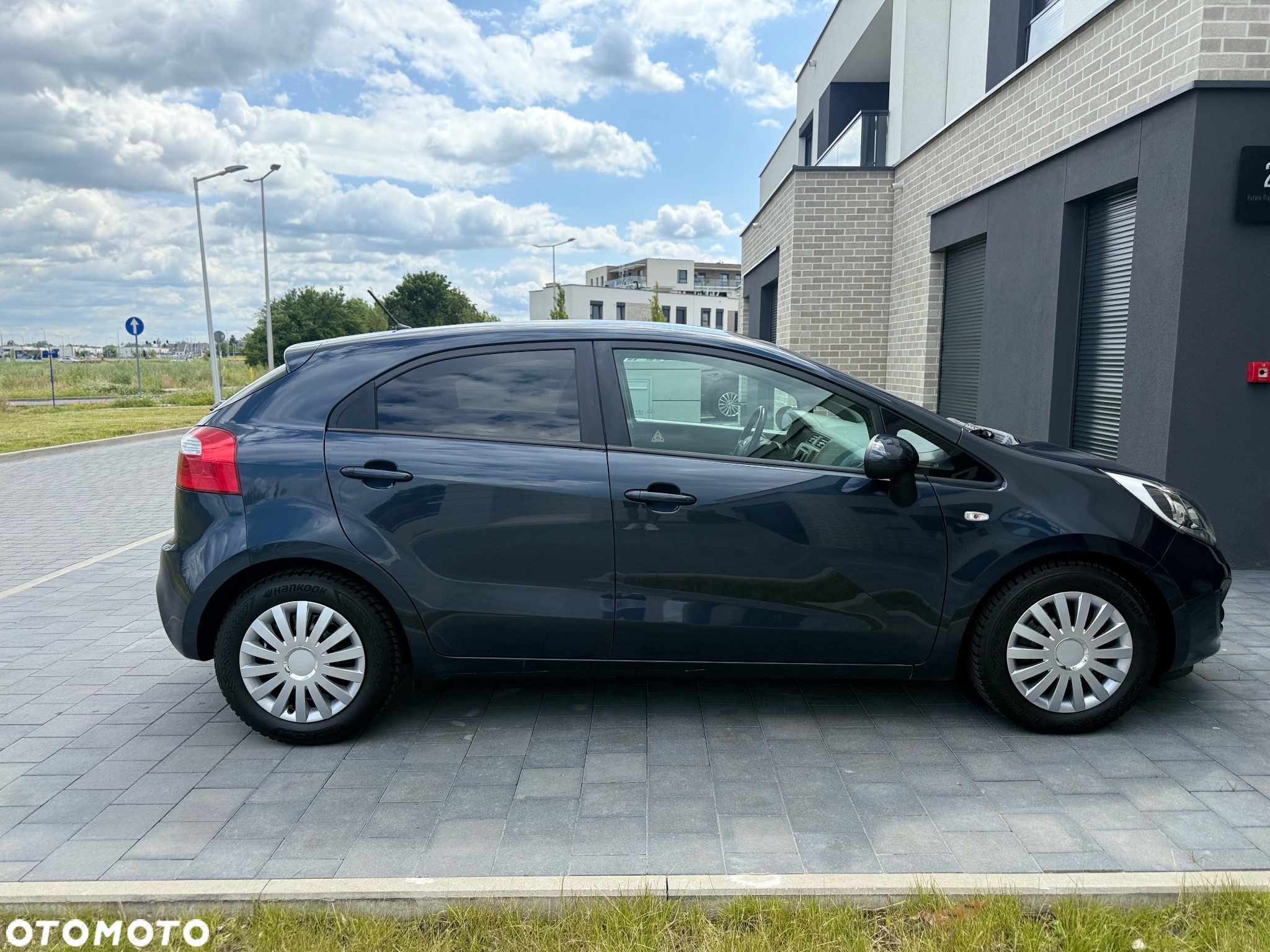 Kia Rio - 21