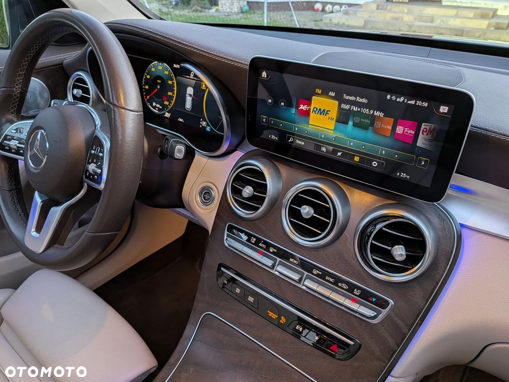 Mercedes-Benz GLC 220 d 4-Matic - 27
