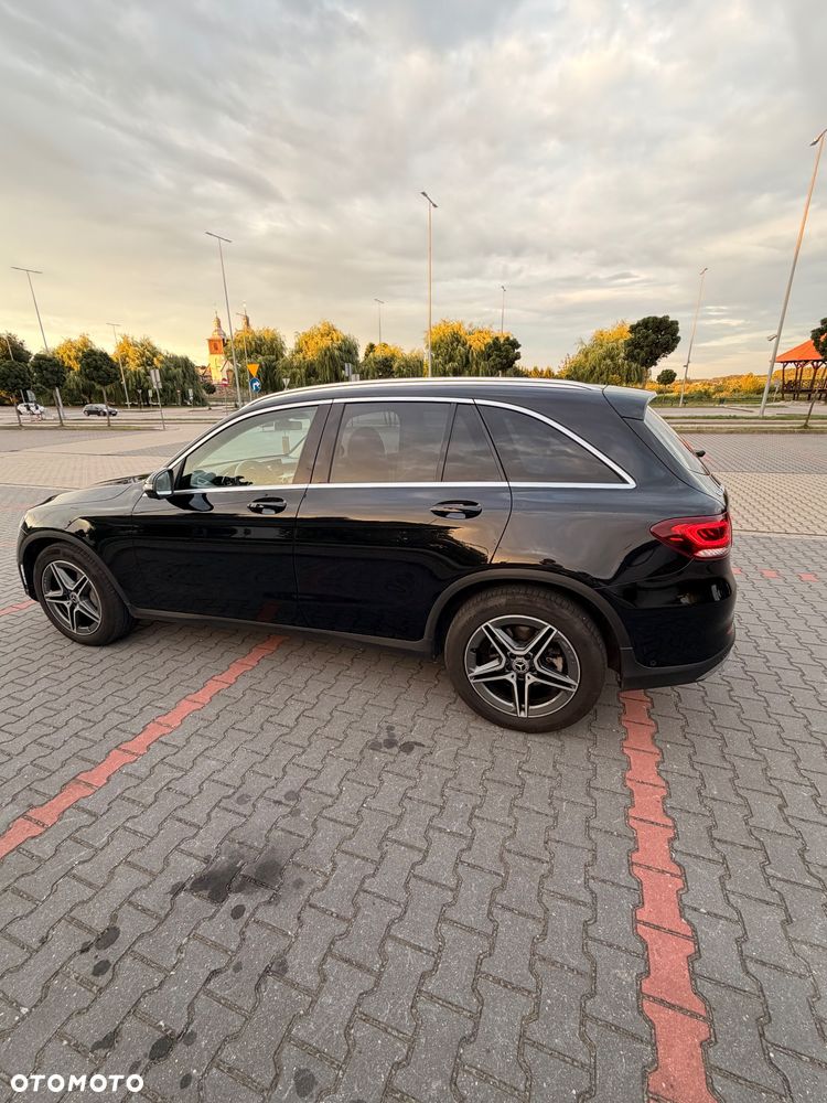 Mercedes-Benz GLC 220 d 4-Matic - 2