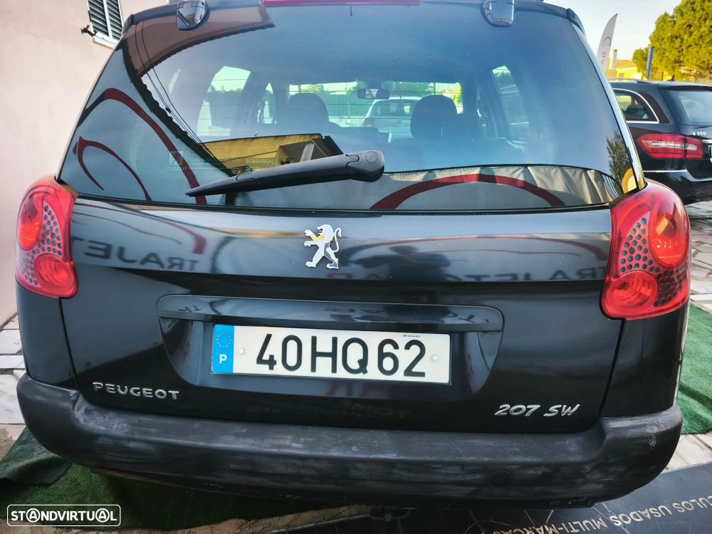 Peugeot 207 SW 1.4 Premium - 30