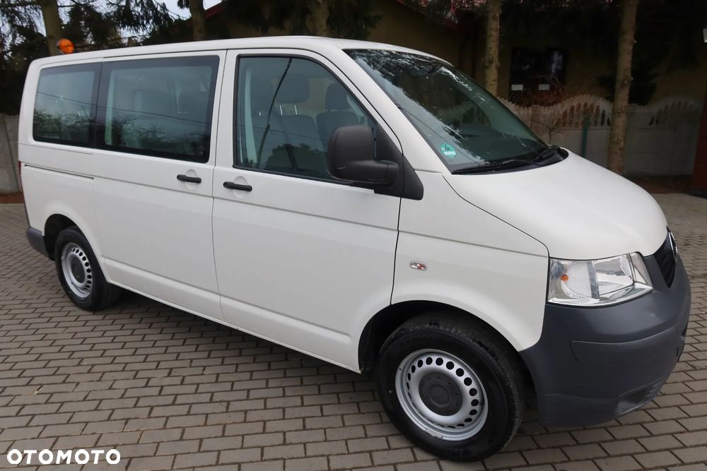 Volkswagen Transporter - 22