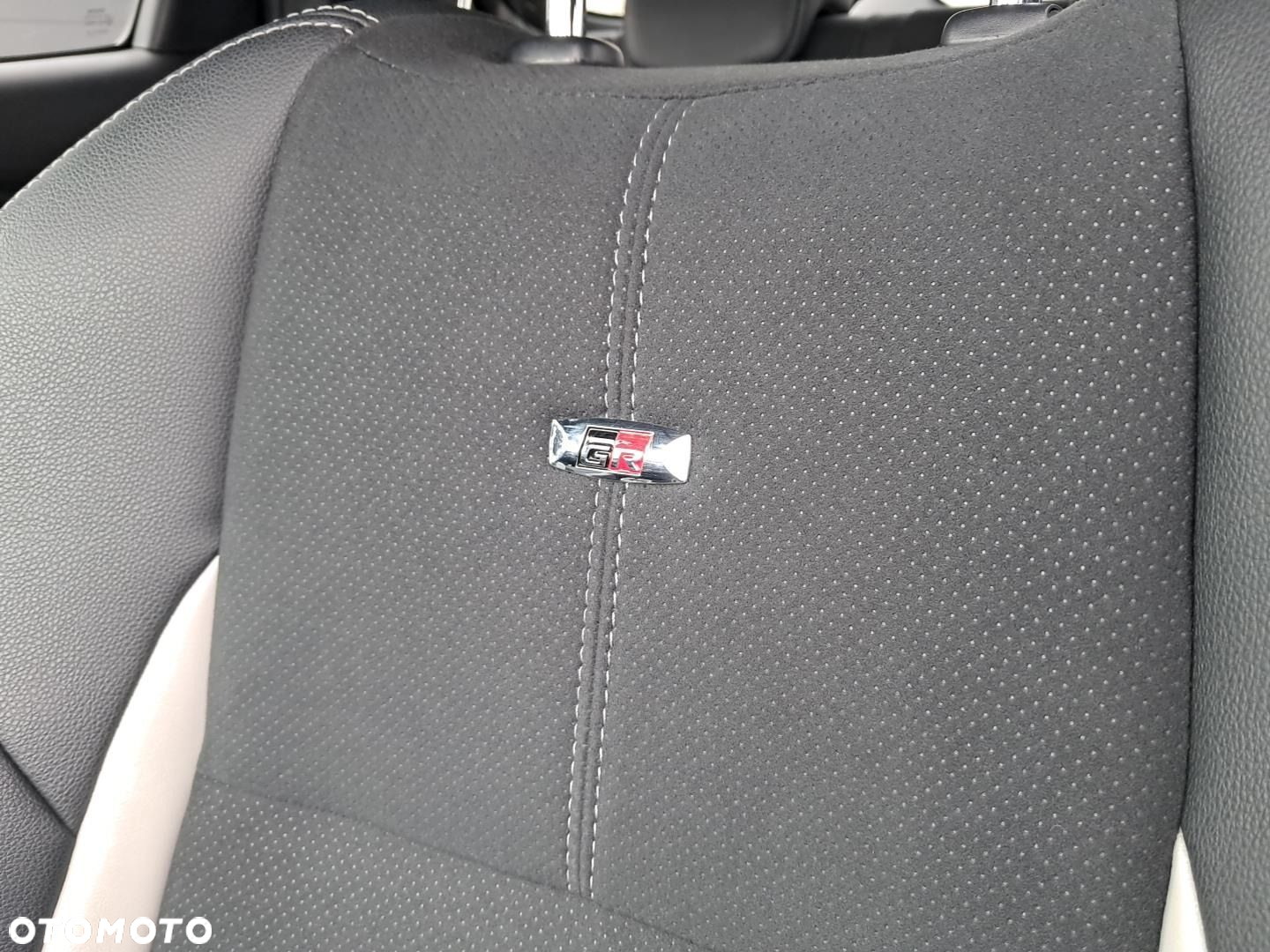 Toyota Yaris - 20