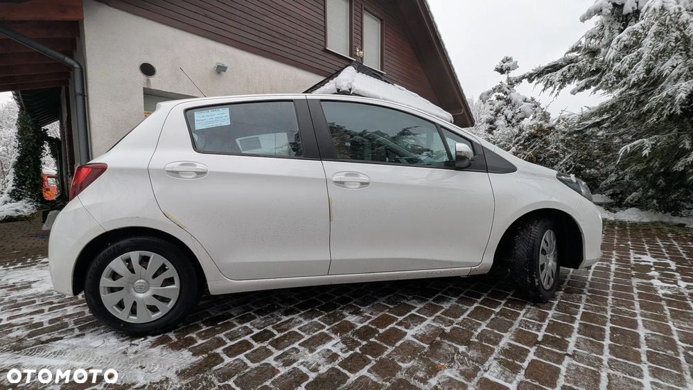 Toyota Yaris 1.33 Dynamic - 3