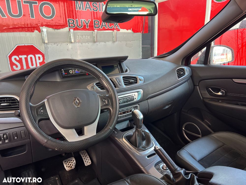 Renault Megane 1.5 dCi EDC Olympic - 8