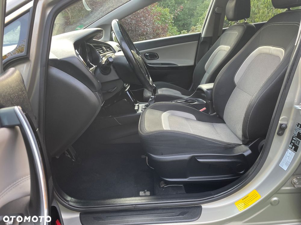 Kia Ceed - 19