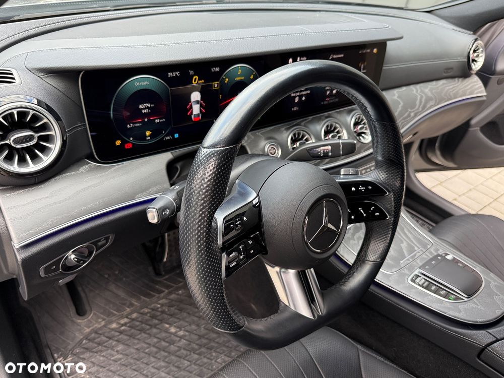 Mercedes-Benz CLS 400 d 4-Matic AMG - 22