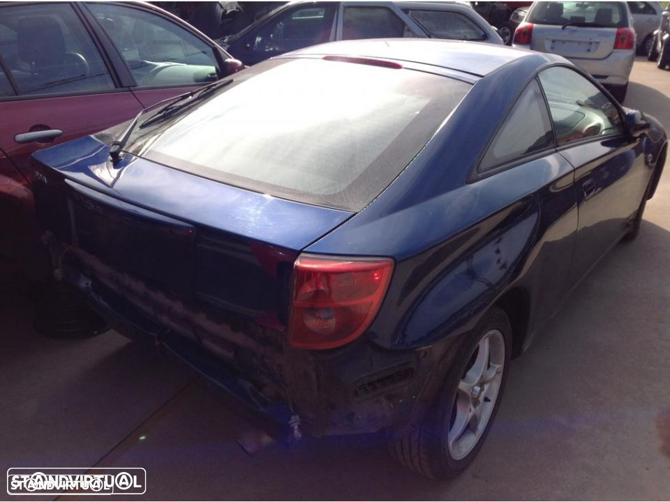 Toyota Celica 2002 para peças - 4