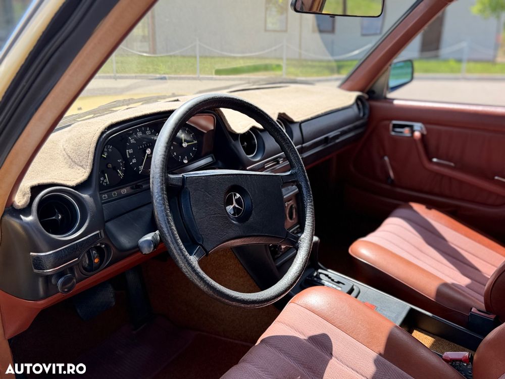 Mercedes-Benz W123 - 4