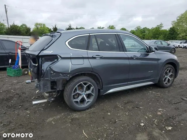 BMW X1 - 3