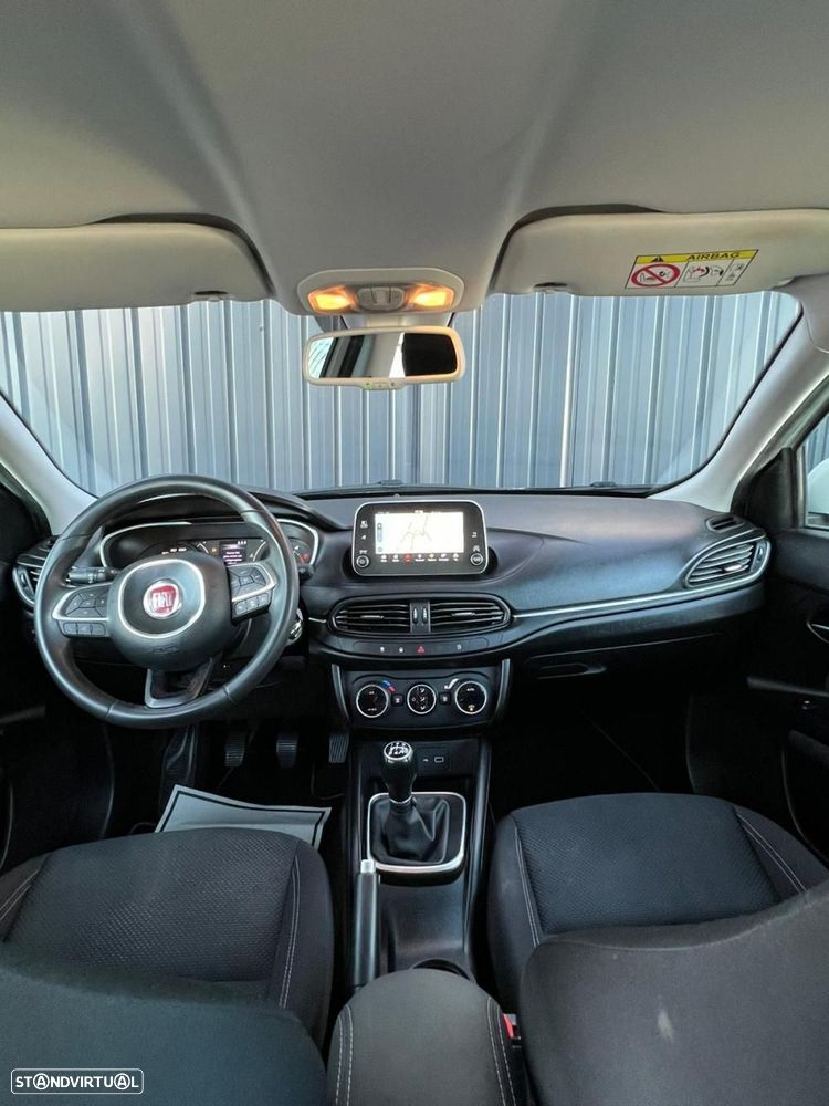 Fiat Tipo Station Wagon 1.3 M-Jet Lounge - 9