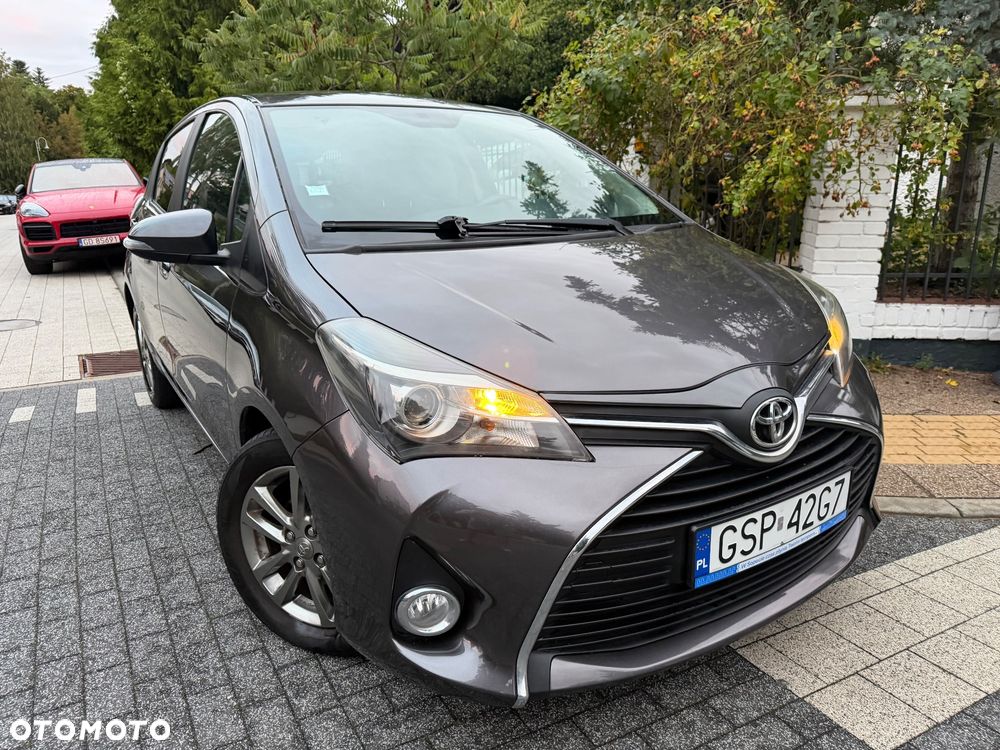 Toyota Yaris - 10