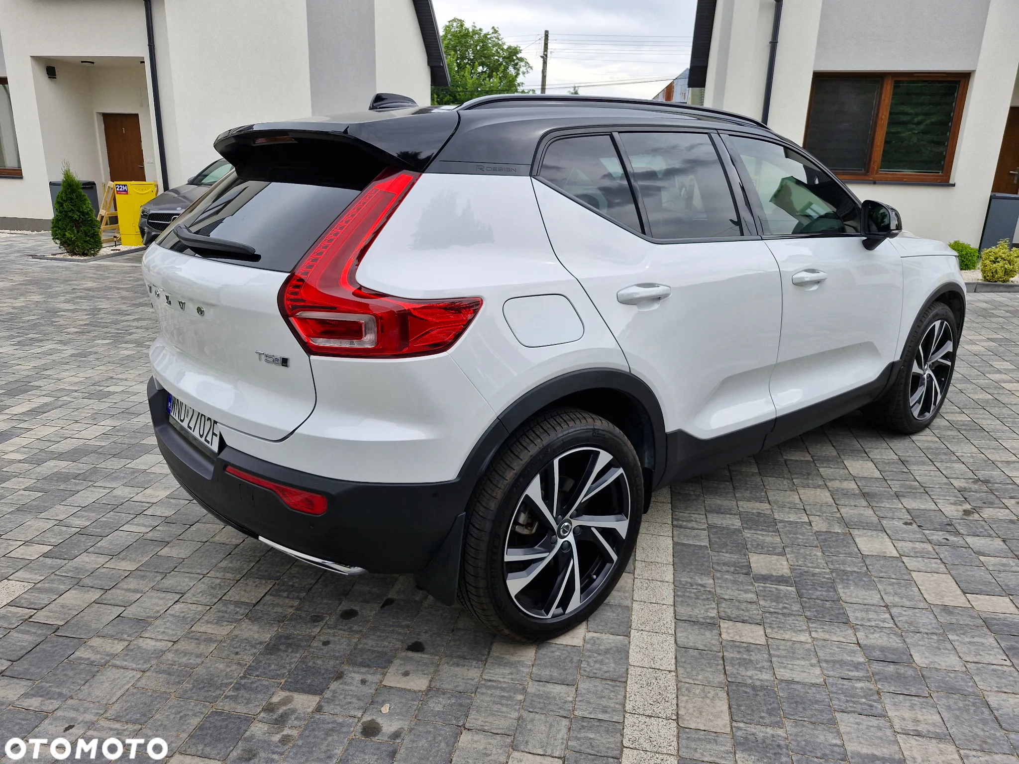 Volvo XC 40 T5 AWD R-Design - 6