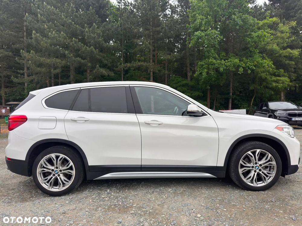 BMW X1 xDrive25i GPF Advantage - 13