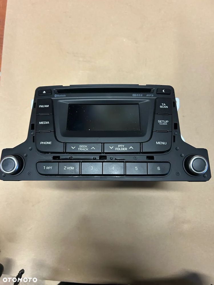 Hyundai i10 II 2013- radio - 1
