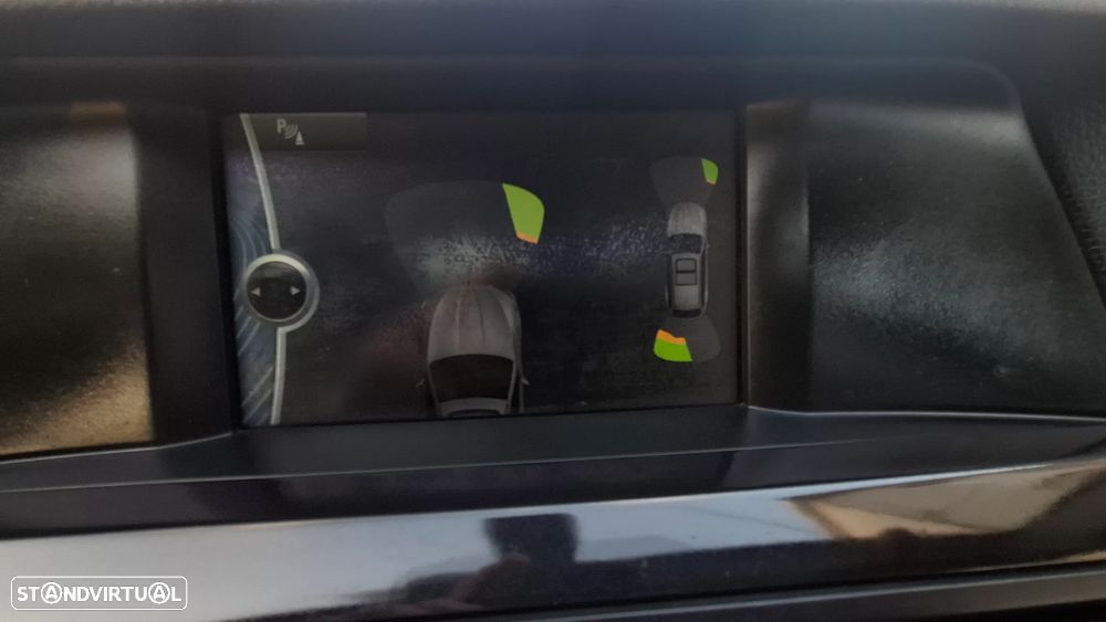 BMW 520 d Luxury Line - 40