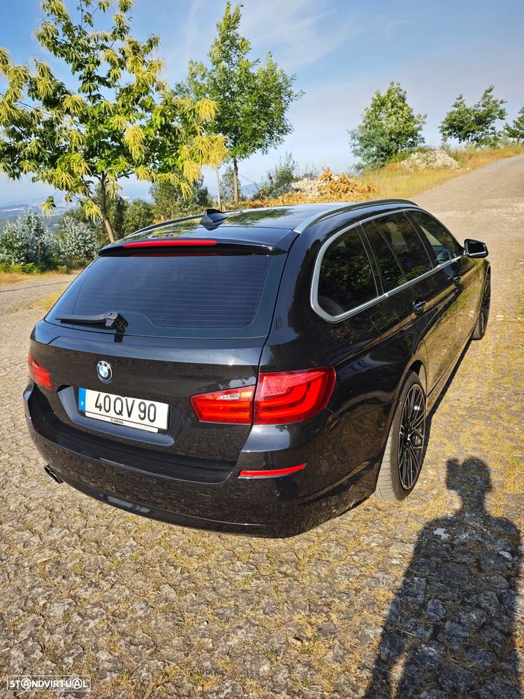BMW 525 d Exclusive Auto - 3