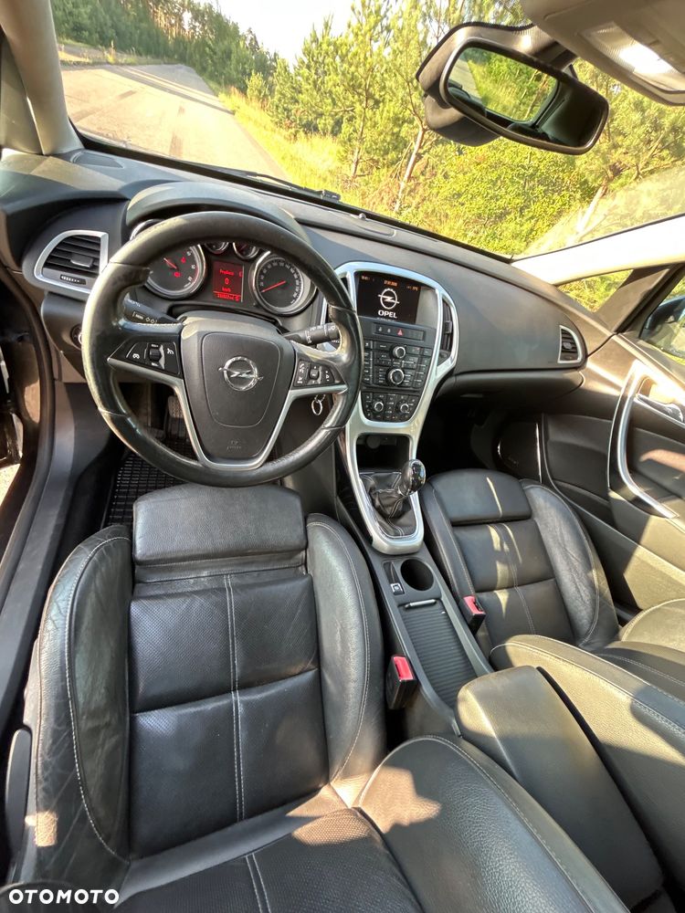 Opel Astra 2.0 CDTI Sport - 9