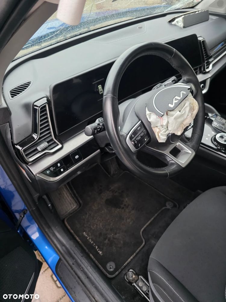 Kia Sportage - 16