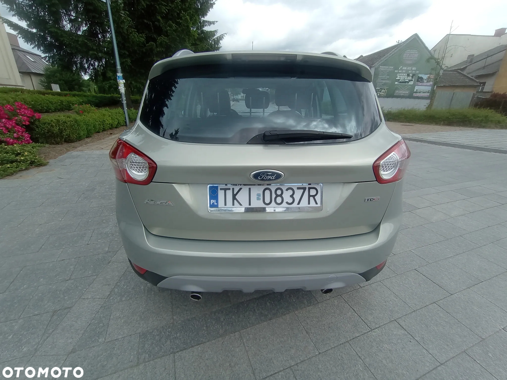 Ford Kuga 2.0 TDCi 4x4 Titanium - 10