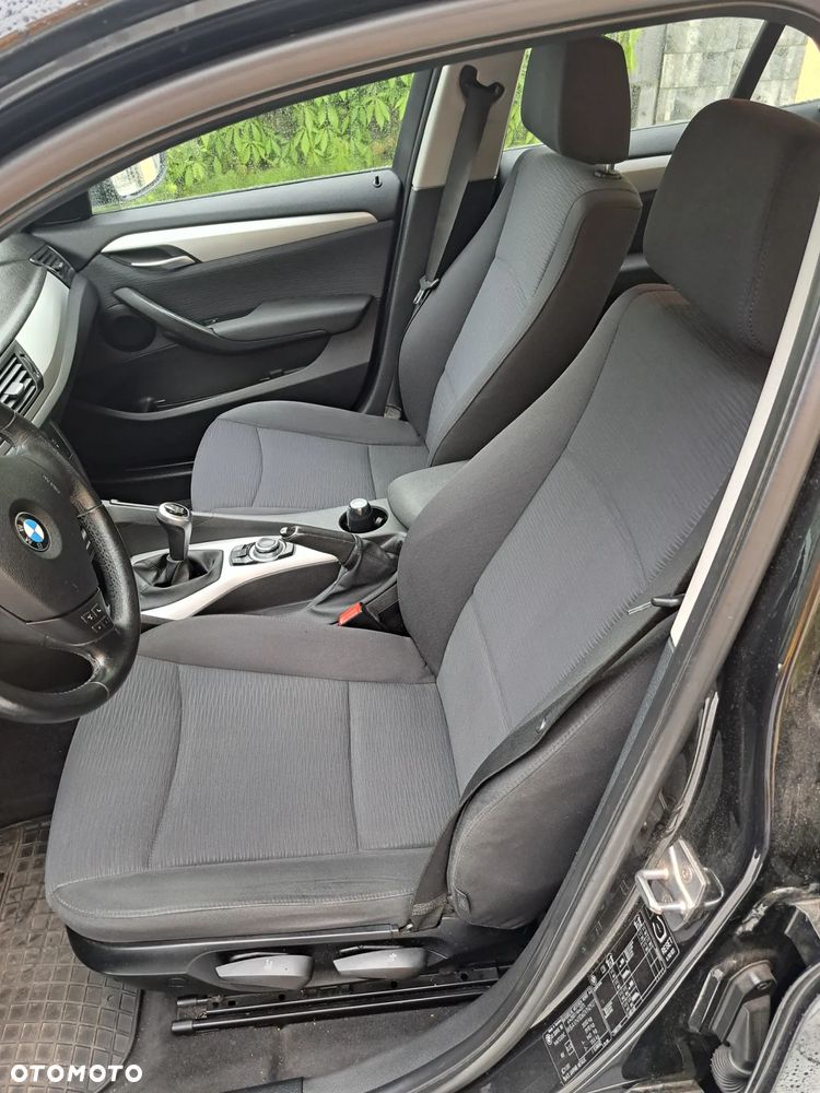 BMW X1 sDrive18d - 21