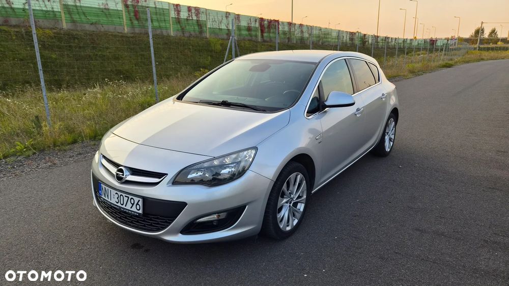 Opel Astra 1.4 Turbo Active - 1