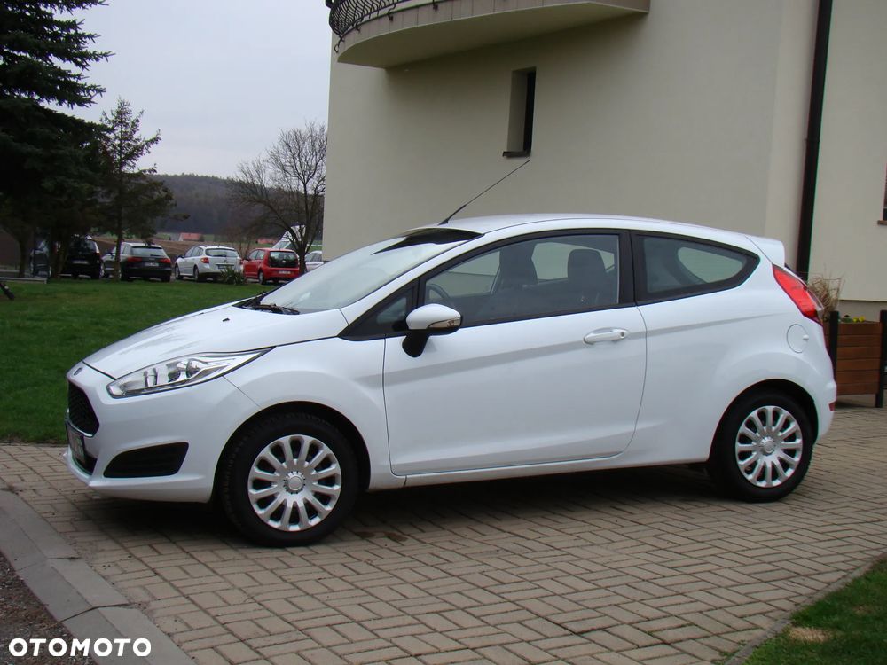 Ford Fiesta 1.25 Ambiente EU5 - 13