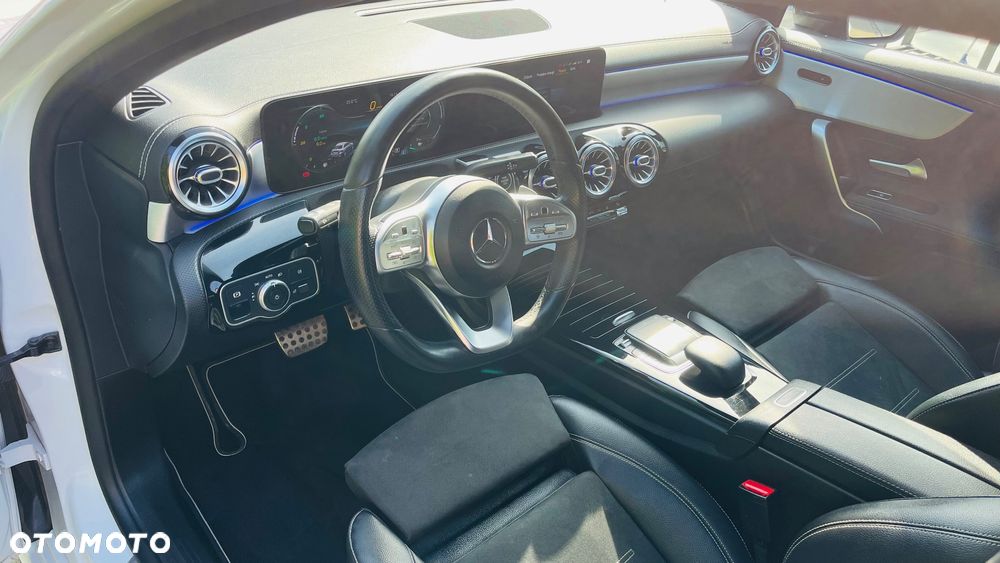 Mercedes-Benz Klasa A 250 e 8G-DCT Advanced AMG Line - 10