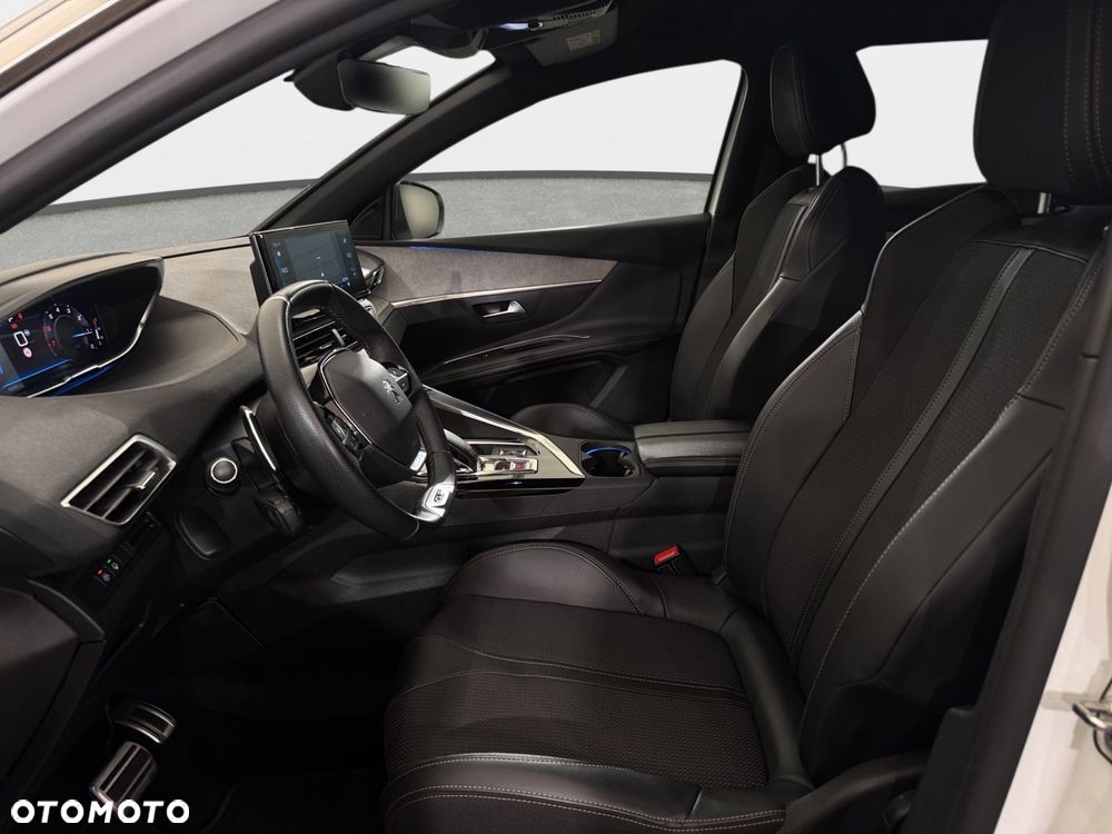 Peugeot 3008 - 13