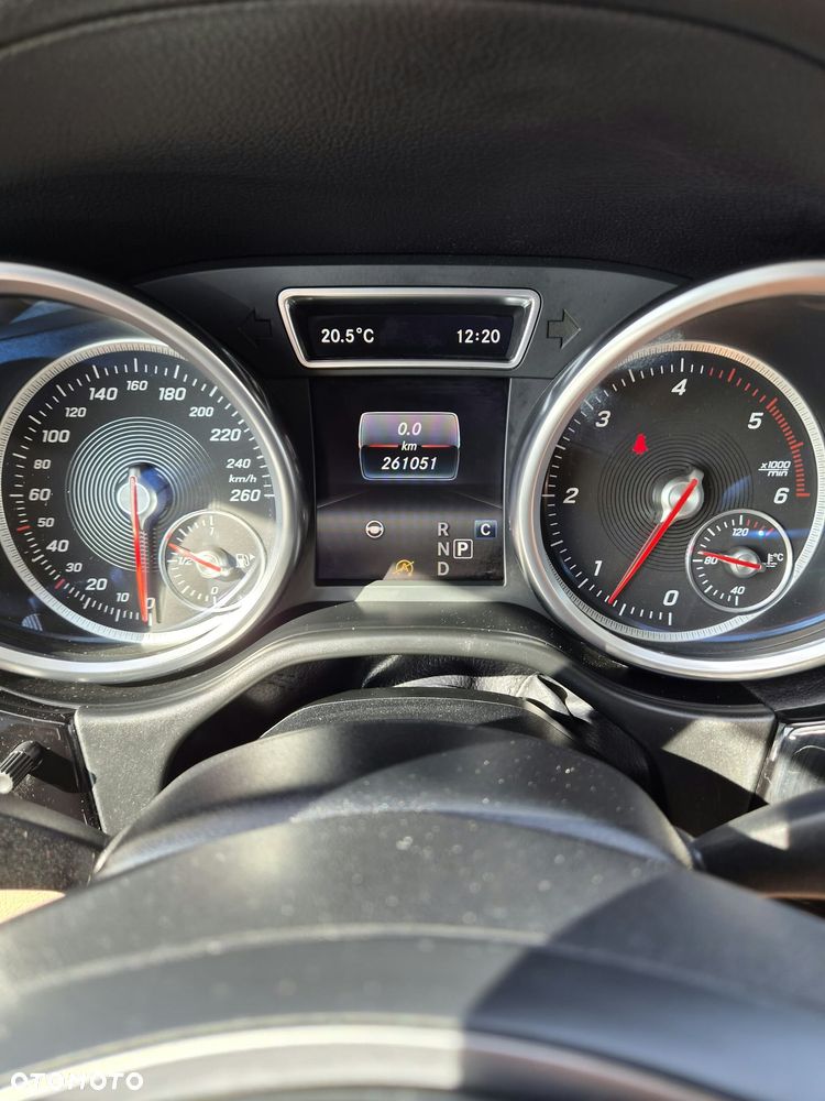 Mercedes-Benz GLE 350 d 4-Matic - 11