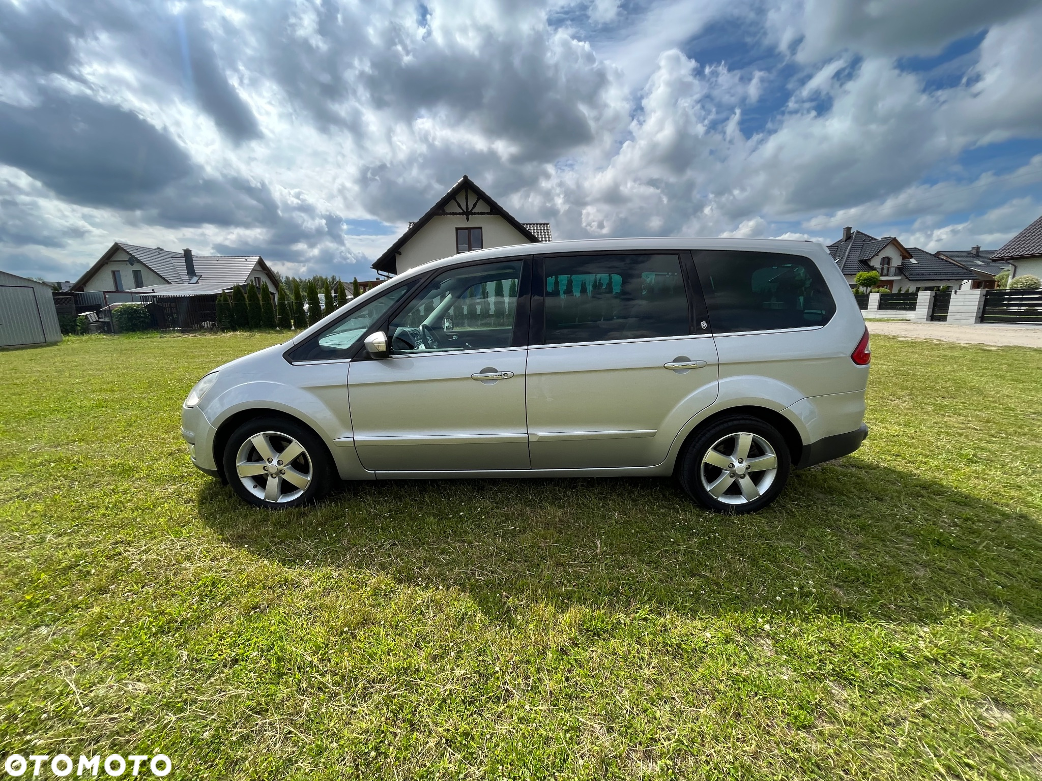 Ford Galaxy - 5