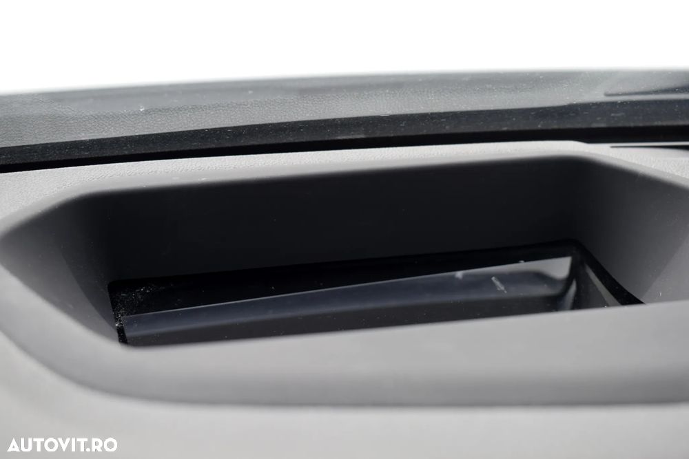 BMW Seria 5 520d xDrive Aut. - 34