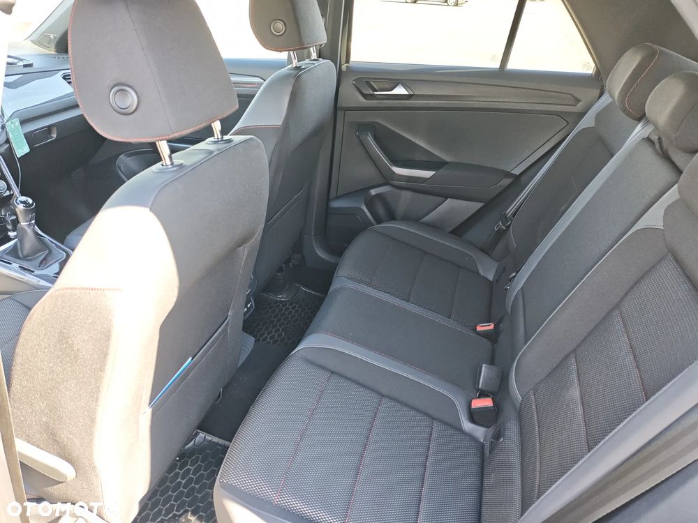 Volkswagen T-Roc 1.5 TSI GPF ACT Premium - 6