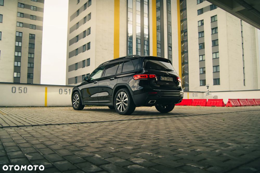 Mercedes-Benz GLB - 7