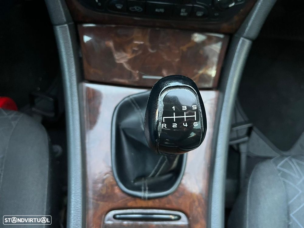 Mercedes-Benz C 220 CDI Elegance DPF - 13