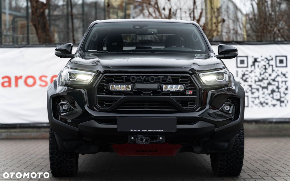 Toyota Hilux 2.8 D-4D Double Cab GR Sport II 4x4 - 2