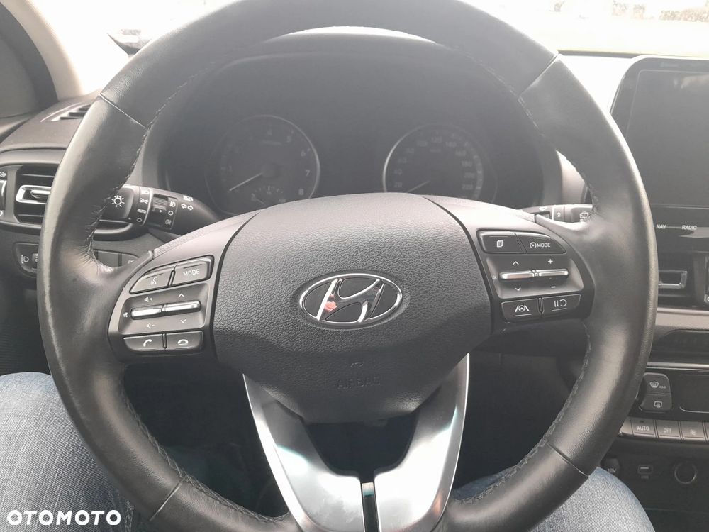 Hyundai i30 1.5 DPI Smart - 21