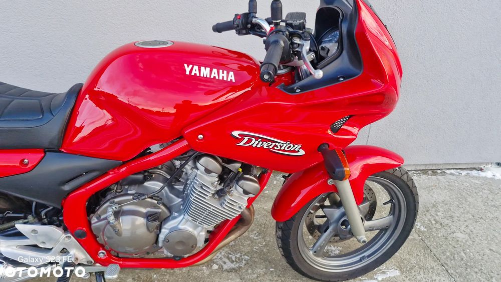 Yamaha XJ - 15