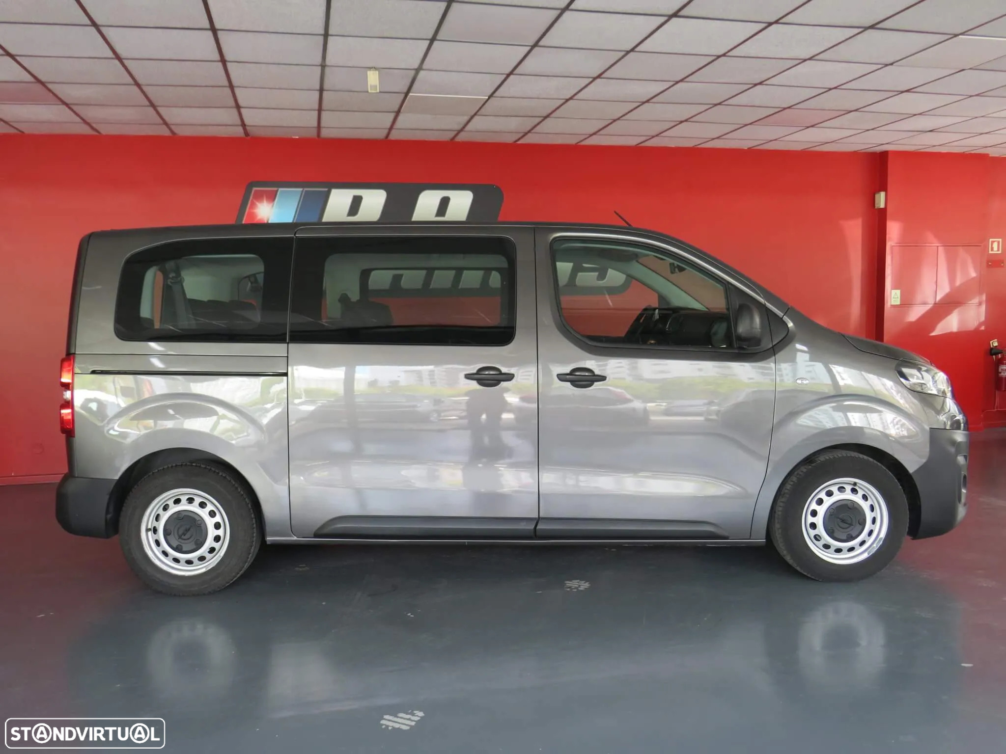 Opel Vivaro 1.5 CDTi L2H1 Essentia Inc - 6