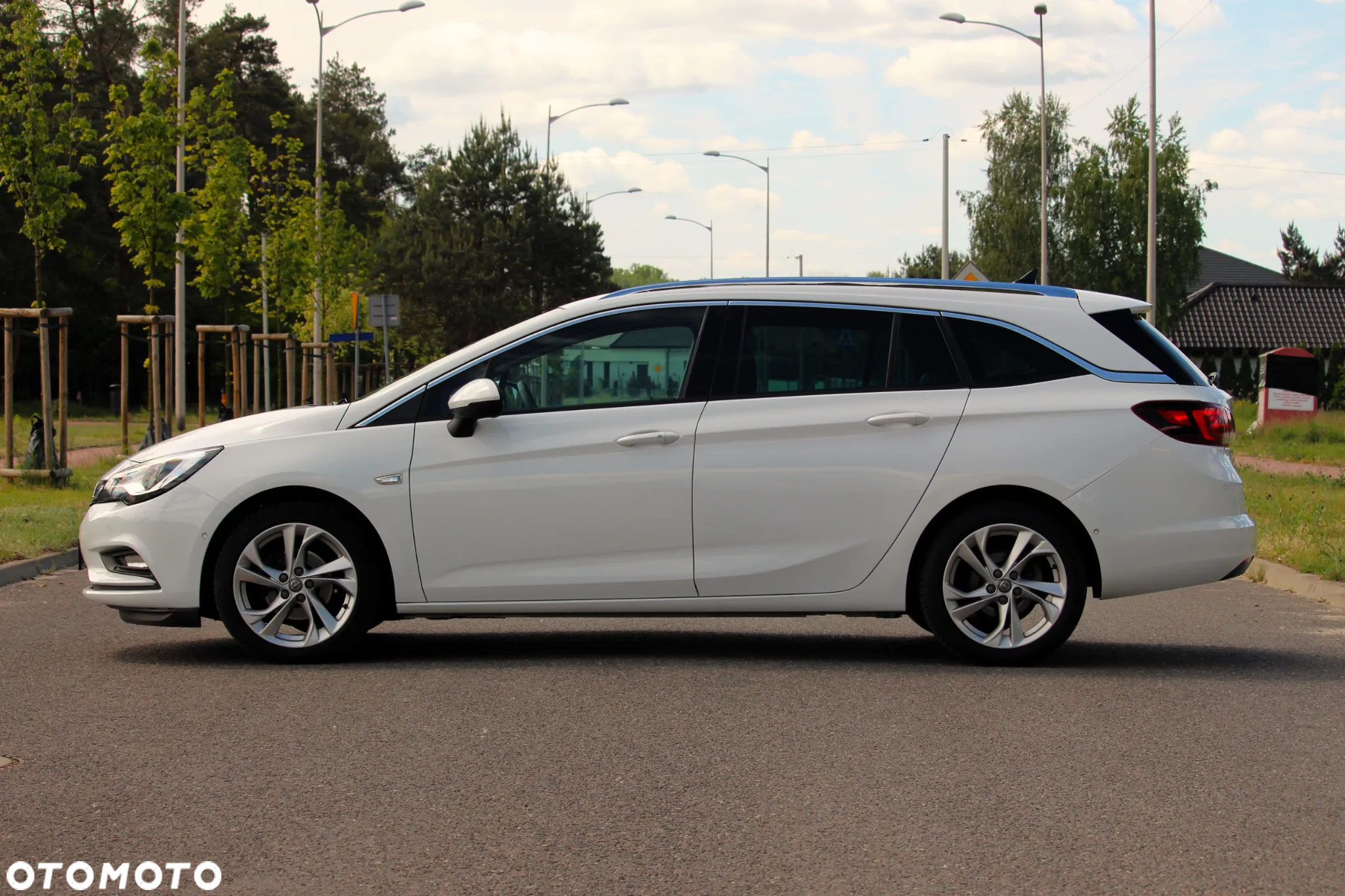Opel Astra 1.6 D (CDTI) Start/Stop Innovation - 6
