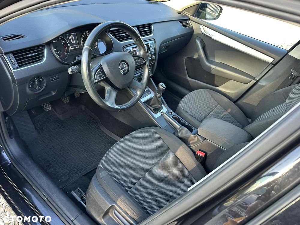 Skoda Octavia 1.4 TSI Ambition - 9