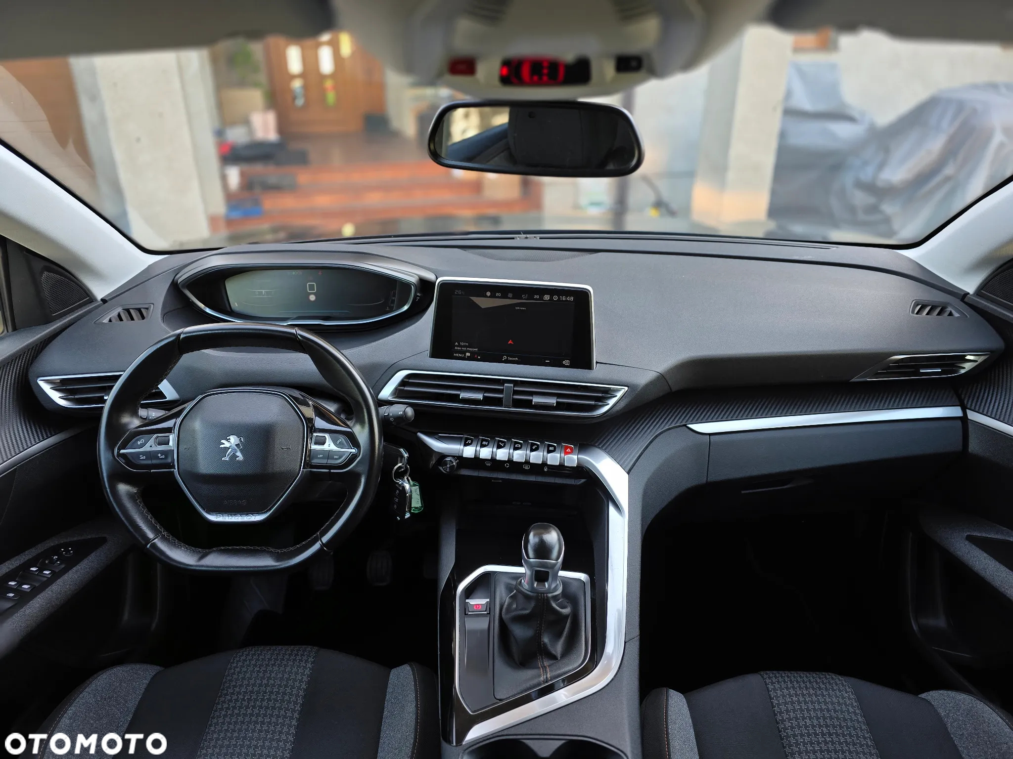 Peugeot 3008 - 18