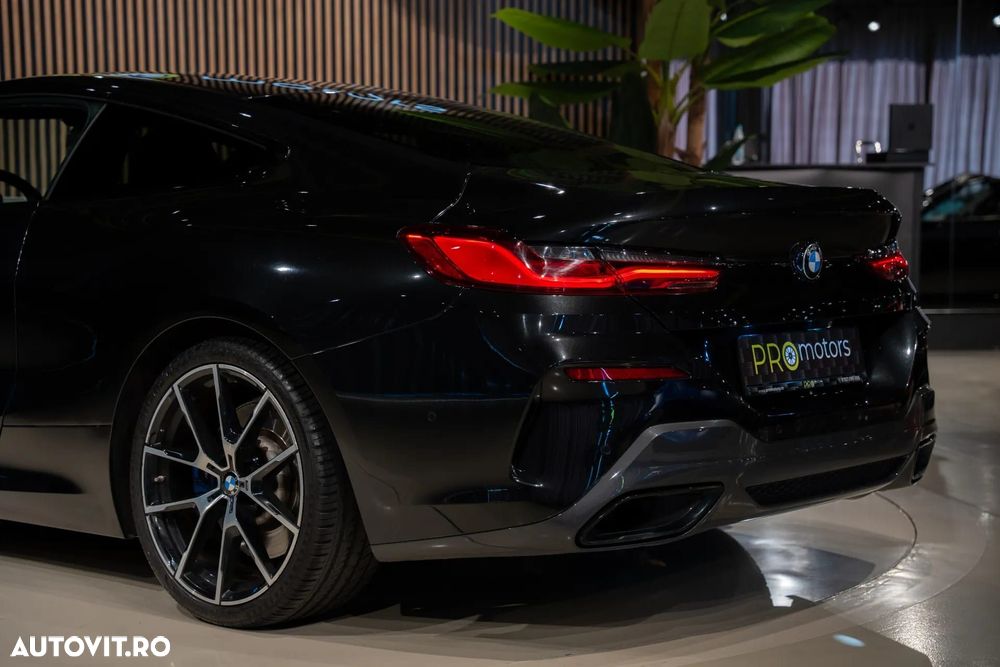 BMW Seria 8 - 21