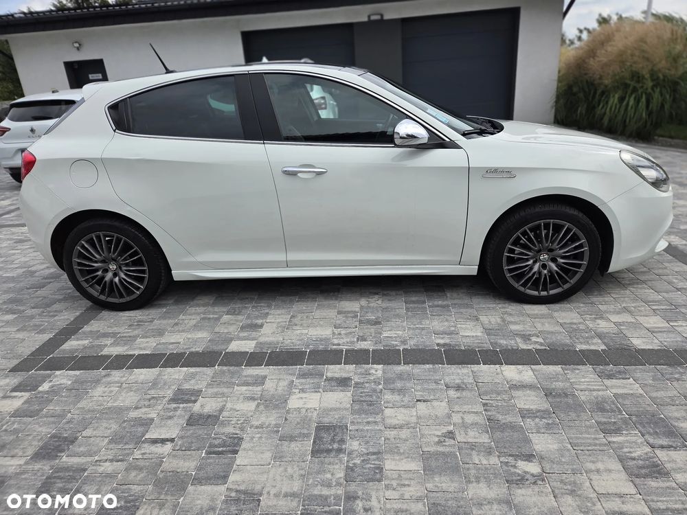 Alfa Romeo Giulietta 2.0 JTDM 16V - 3
