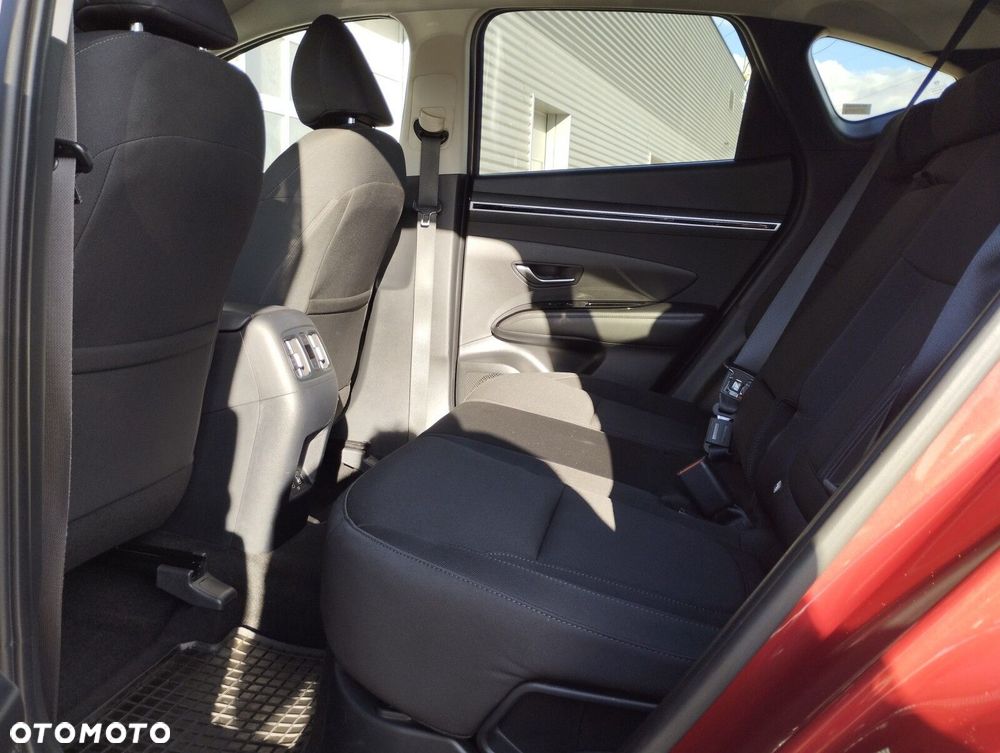 Hyundai Tucson 1.6 T-GDi HEV Executive 2WD - 12