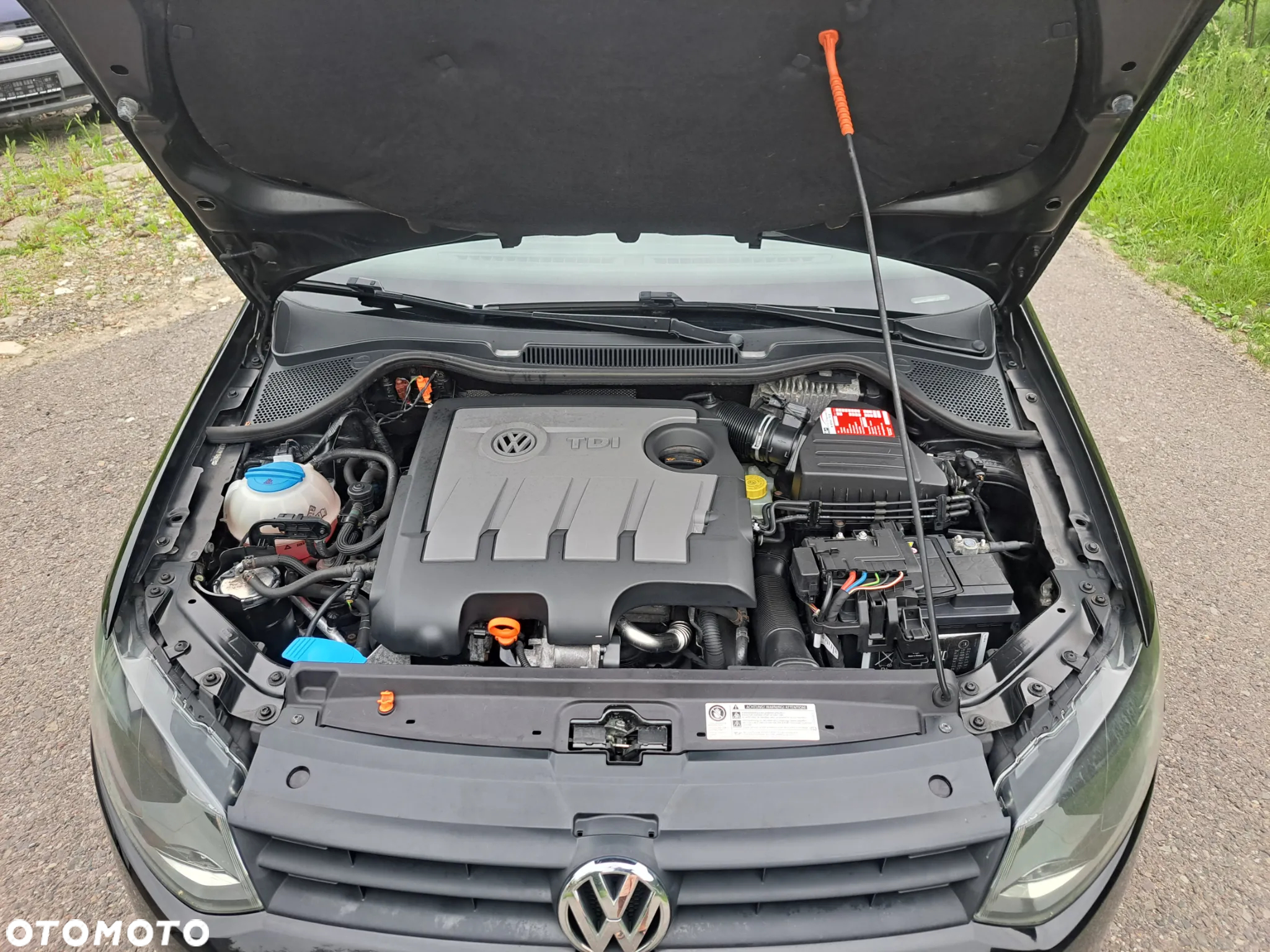 Volkswagen Polo 1.6 TDI Blue Motion Style - 9