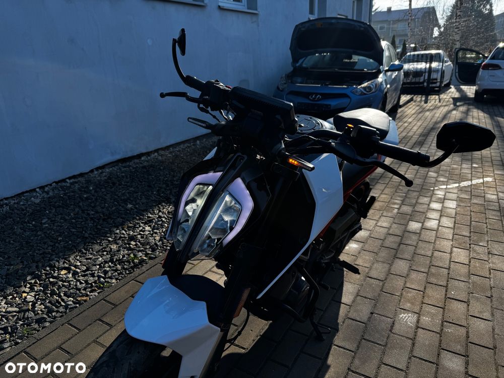 KTM Duke - 3