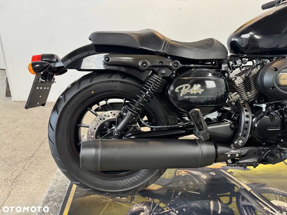Hyosung GV - 16